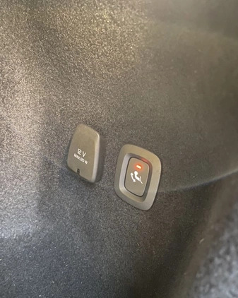 Volvo V60 cena 183500 przebieg: 70000, rok produkcji 2020 z Dąbie małe 742